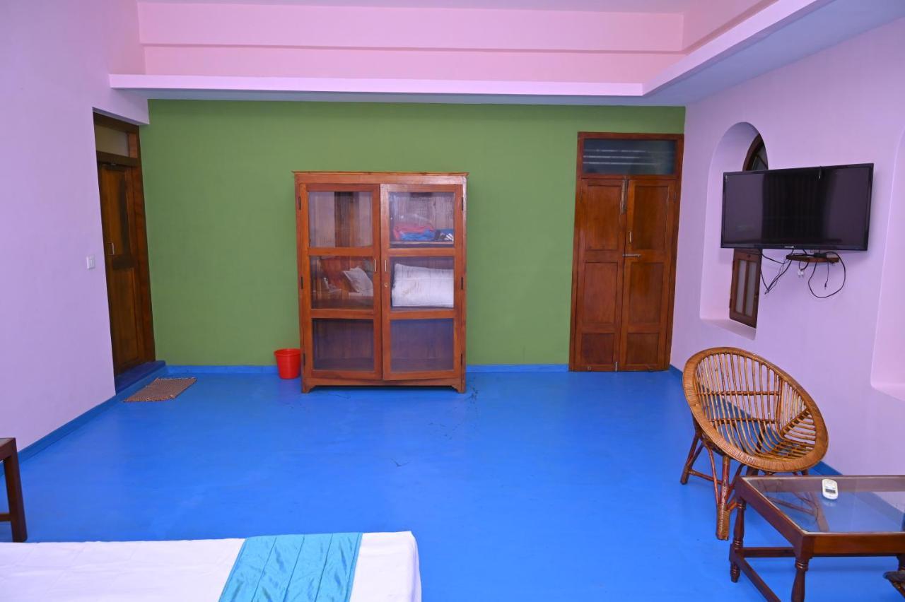 אורוויל Les Boganveillea Heritage Guest House מראה חיצוני תמונה
