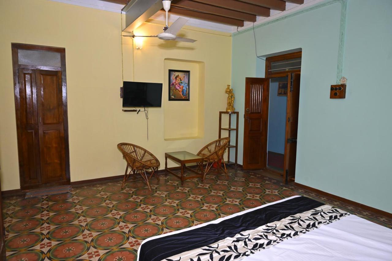 אורוויל Les Boganveillea Heritage Guest House מראה חיצוני תמונה
