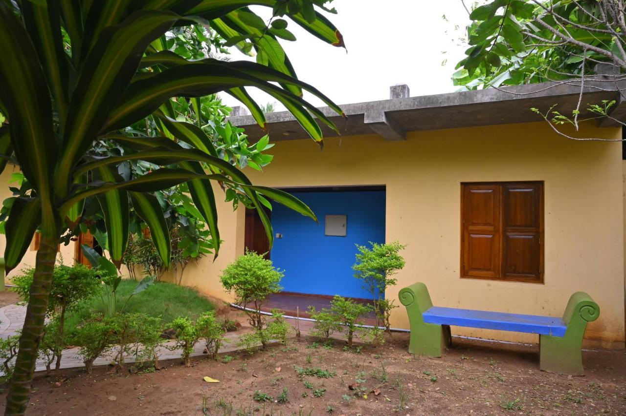 אורוויל Les Boganveillea Heritage Guest House מראה חיצוני תמונה
